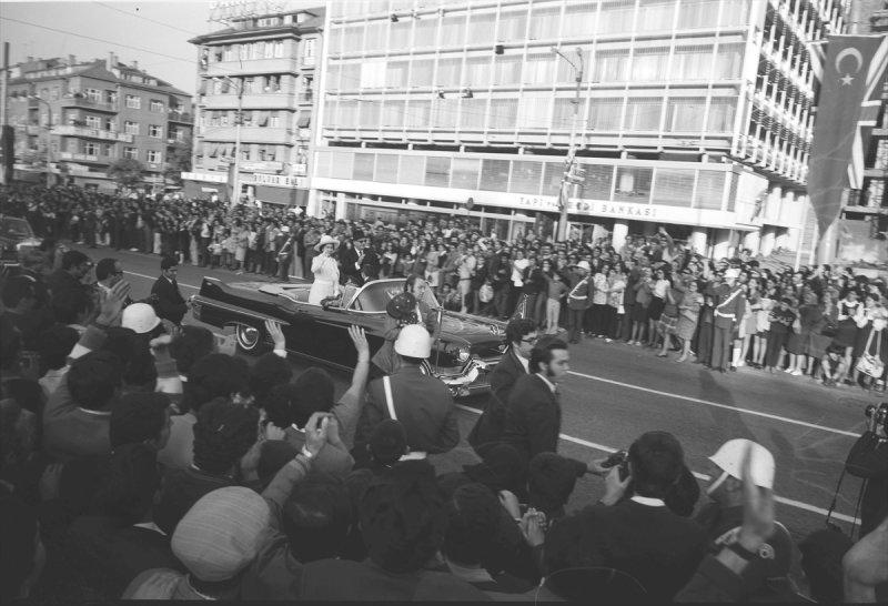 Fotoğraflarla İngiltere Kraliçesi 2'nci Elizabeth