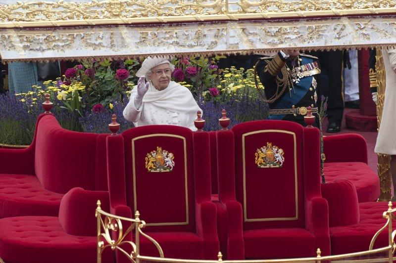 Fotoğraflarla İngiltere Kraliçesi 2'nci Elizabeth