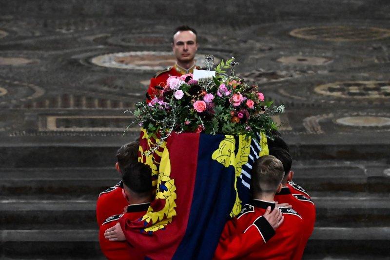 Kraliçe 2'nci Elizabeth'in cenaze hazırlığı