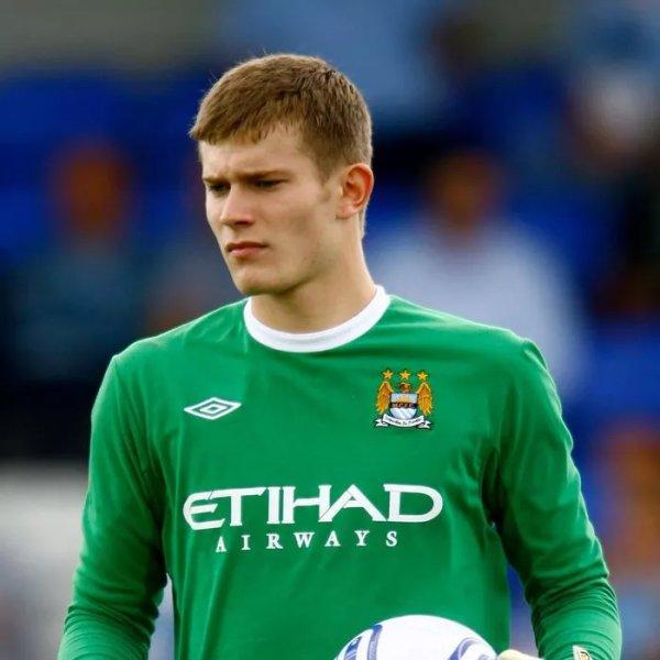 Yıldız futbolcuların hatırlanmayan eski takımları