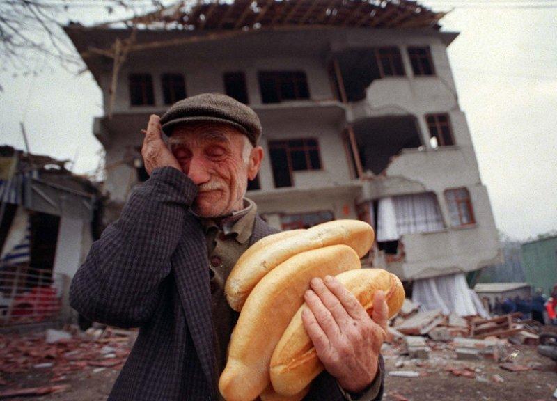 Düzce depreminin üzerinden 22 yıl geçti