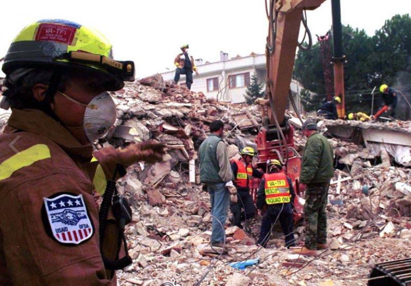 Düzce depreminin üzerinden 22 yıl geçti
