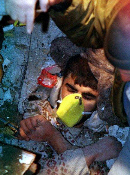 Düzce depreminin üzerinden 22 yıl geçti