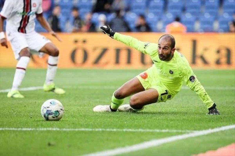 Süper Lig'de kalesini en fazla gole kapatan kaleciler