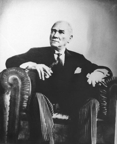 Büyük Önder Atatürk'ün ebediyete intikalinin 84'üncü yılı