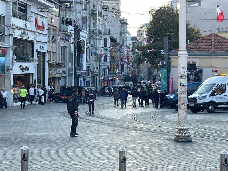 Taksim İstiklal Caddesi'nde patlama 