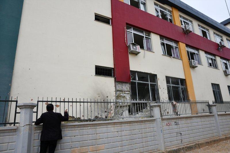 Terör örgütü PKK/YPG'nin Karkamış'a roketli saldırısı