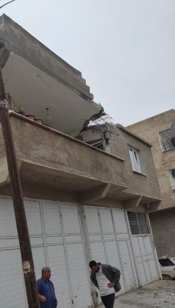 Terör örgütü PKK/YPG'nin Karkamış'a roketli saldırısı