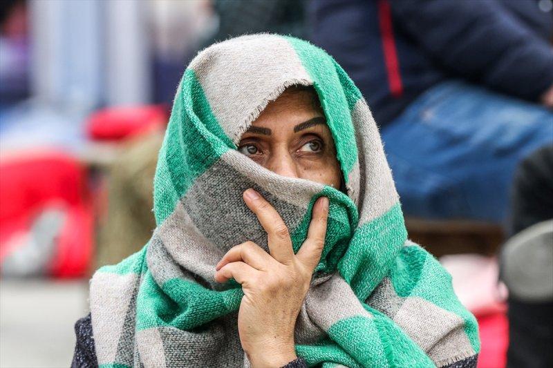 Düzce 5.9 şiddetindeki depremle sarsıldı