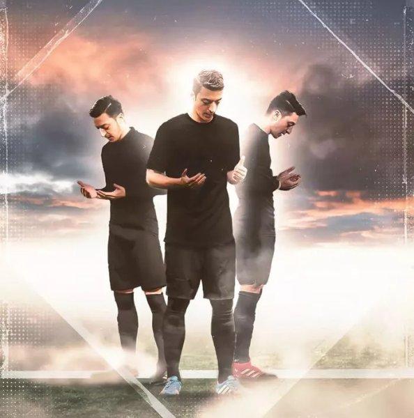 Futbolcuların yeni yıl paylaşımları