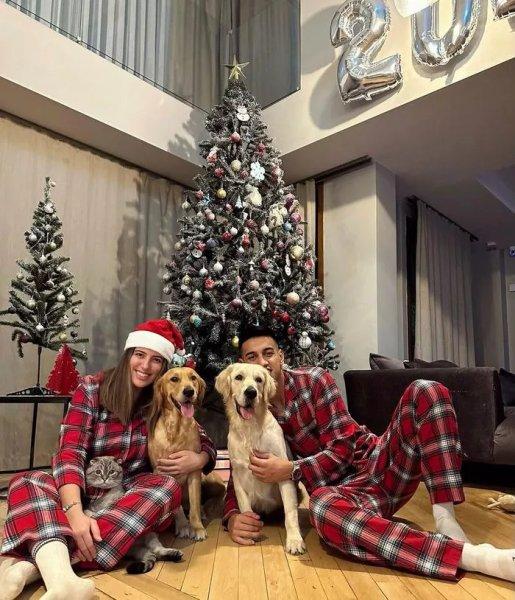 Futbolcuların yeni yıl paylaşımları