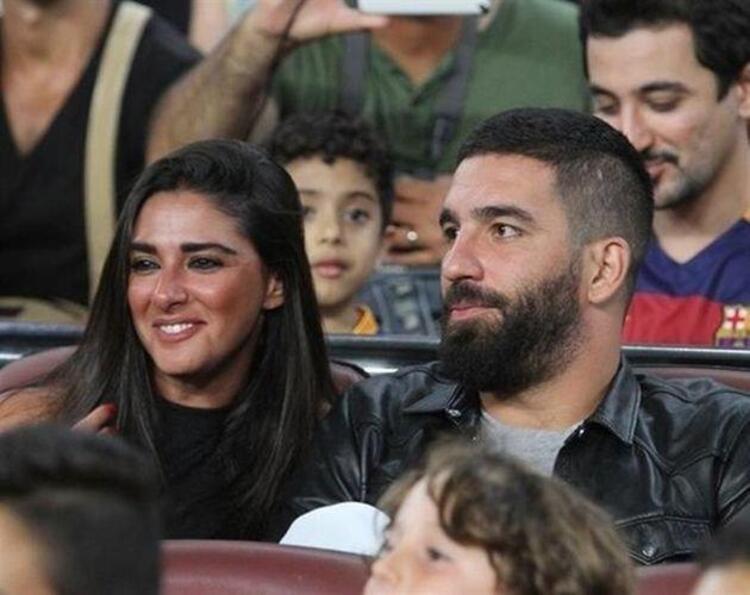 Arda Turan'ın eşi Aslıhan'ın estetiksiz hali dumur etti! "Bu ne ya?"