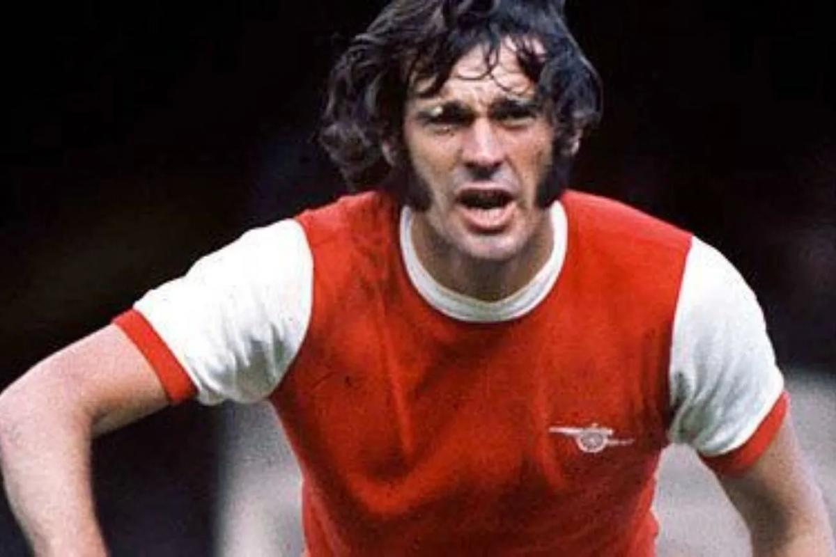 Çeşitli suçlarla hapis yatan futbolcular