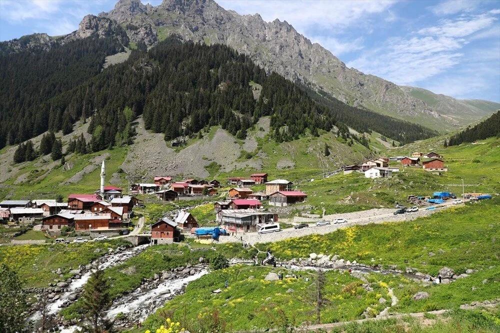 Gökyüzüne uzanan dağlar: Karadeniz'in en güzel yaylaları