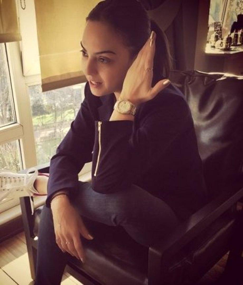 Servete bak! Ünlülerin saatleri ve fiyatları