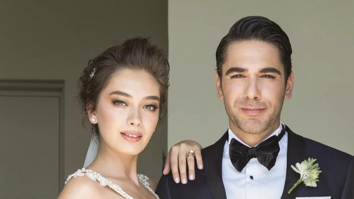 Kadir Doğulu'nun Rus güzeli kayınvalidesi! Neslihan Atagül'ün annesine bakın...