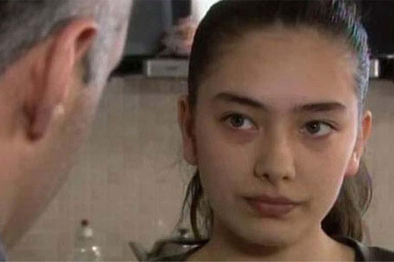 Kadir Doğulu'nun Rus güzeli kayınvalidesi! Neslihan Atagül'ün annesine bakın...