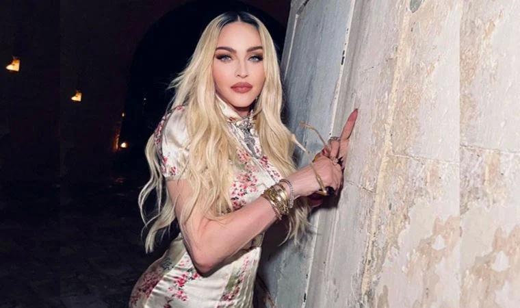 Vücutlarının değişik yerlerini sigortalatan ünlüler