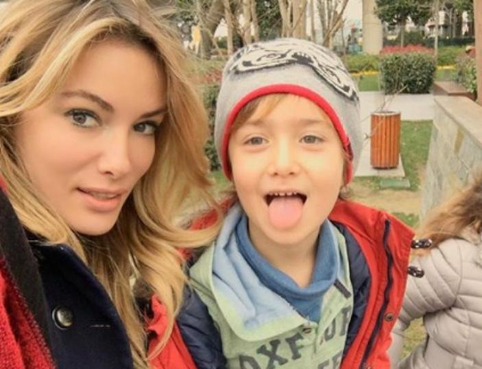 Arka Sokaklar'ın en güzel aşkıydı! Murat'la Zeynep'in yakışıklı oğluna bakın...