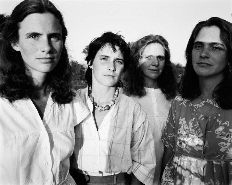 1975’den beri her yıl kendi fotoğraflarını çeken 4 kız kardeş