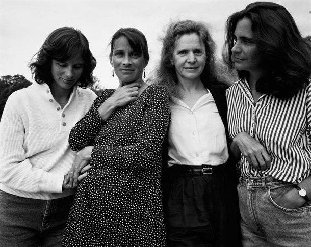 1975’den beri her yıl kendi fotoğraflarını çeken 4 kız kardeş