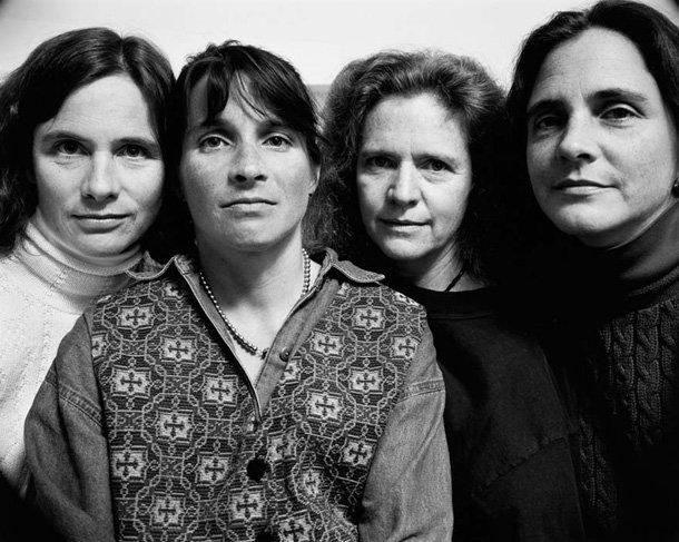 1975’den beri her yıl kendi fotoğraflarını çeken 4 kız kardeş