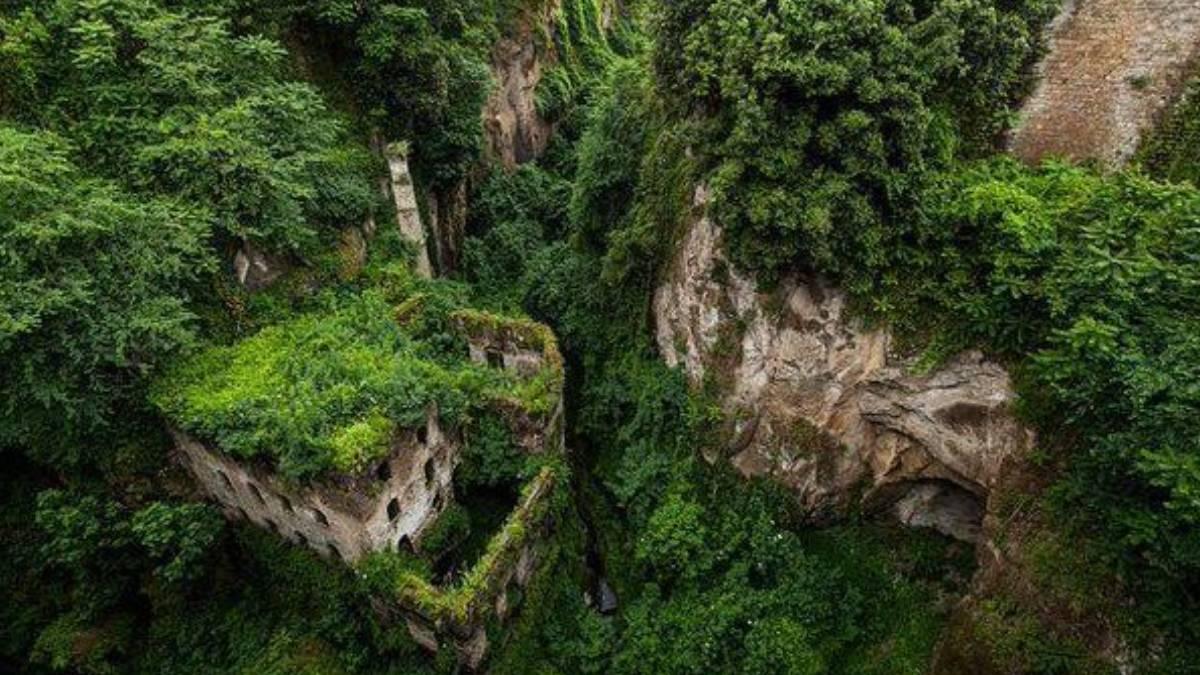 Dünyanın terk edilmiş tüyler ürperten en gizemli yerleri! Bu yerleri gezmek yürek ister...