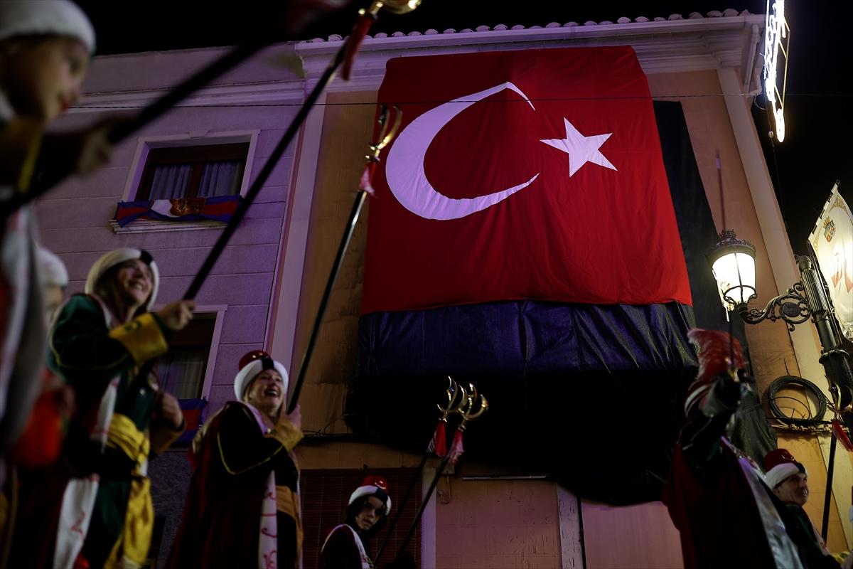 İspanya'daki Los Turcos (Türkler) grubu - Resim 16