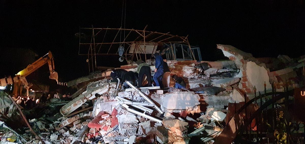 Kahramanmaraş, 7.7 şiddetindeki depremle sarsıldı