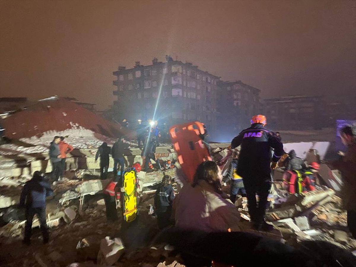 Kahramanmaraş, 7.7 şiddetindeki depremle sarsıldı