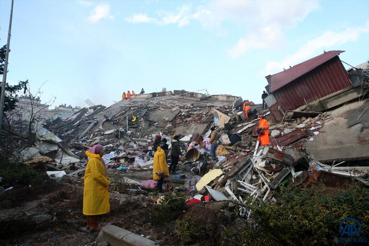 Fotoğrafla Maraş depremi öncesi ve sonrası