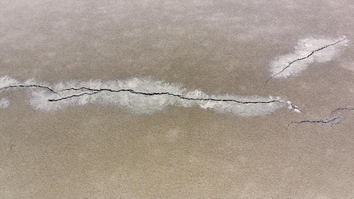 Elazığ'da fay hattındaki zemin sıvılaşması