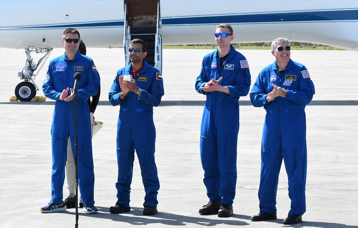 NASA SpaceX Crew-6 uzaya fırlatıldı