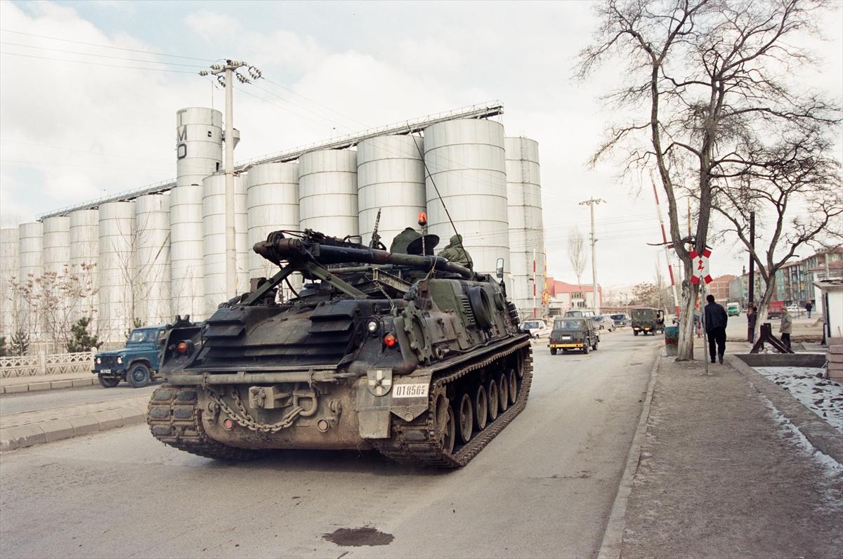 28 Şubat postmodern darbesinin üzerinden 26 yıl geçti