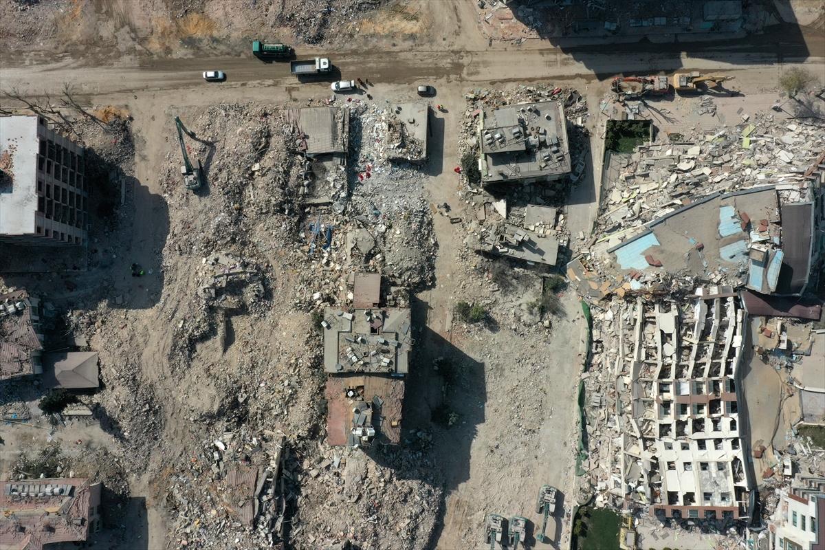 Yerle bir olan Hatay'ın son durumu gözler önüne serildi