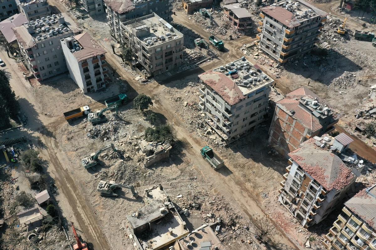 Yerle bir olan Hatay'ın son durumu gözler önüne serildi
