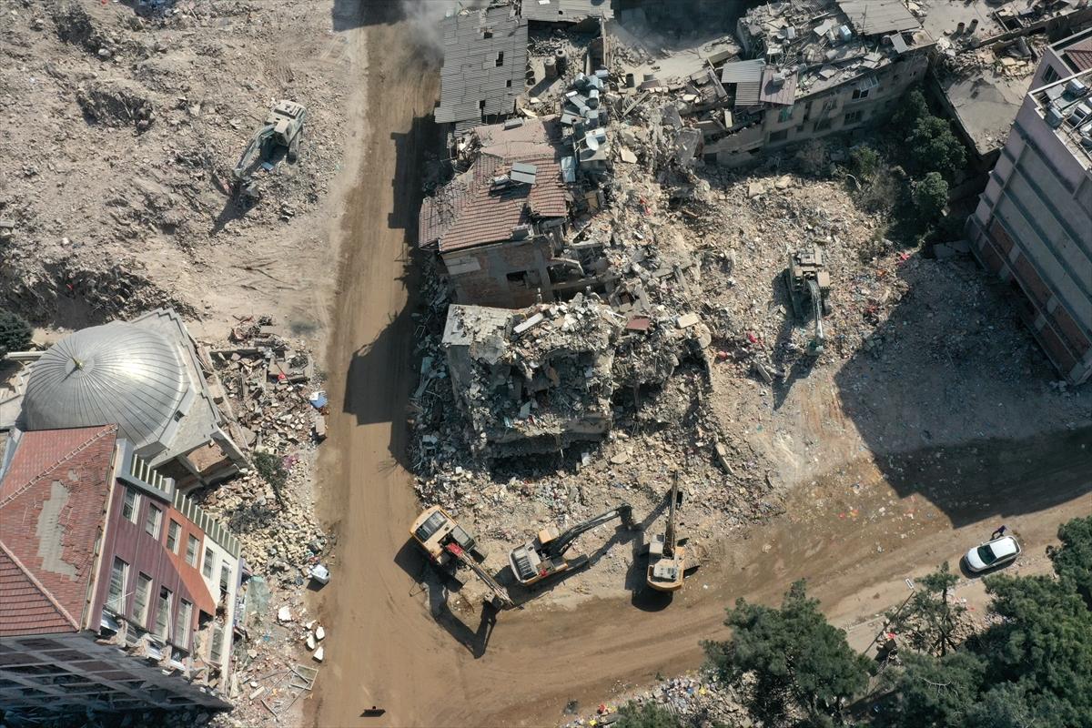 Yerle bir olan Hatay'ın son durumu gözler önüne serildi