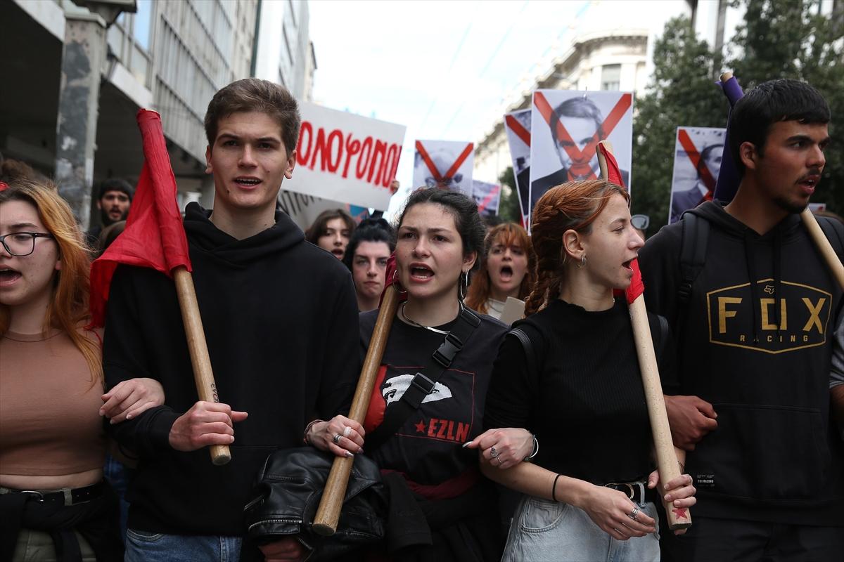 Yunanistan'daki tren kazasının ardından eylemler sürüyor