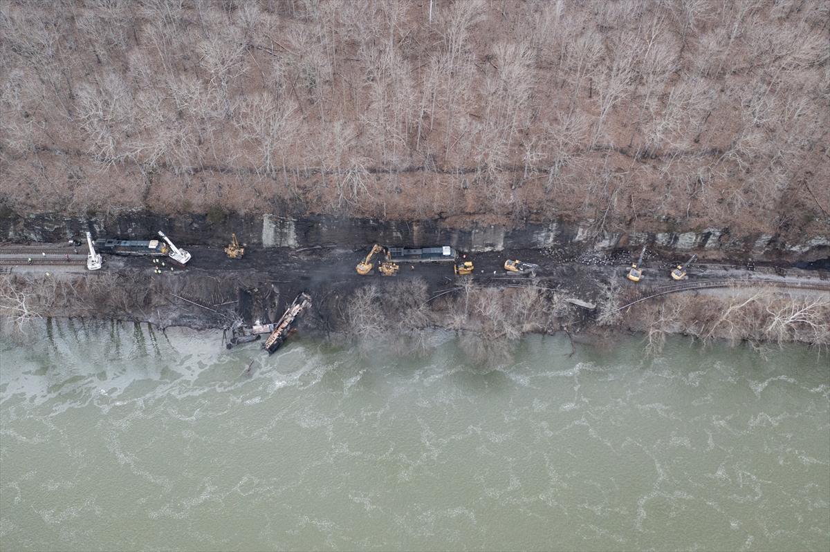 ABD'de tren kazası! 3 kişinin yaralandığı kazanın şiddeti gözler önüne serildi