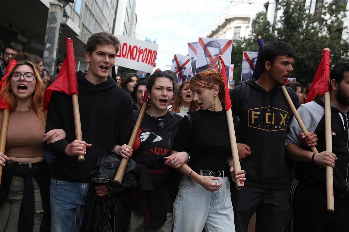Yunanistan'daki tren kazasının ardından eylemler sürüyor
