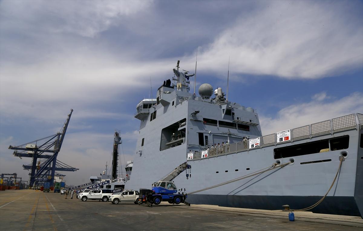 Türkiye'ye yardım devam ediyor! Pakistan 3. gemiyi de yola çıkarttı