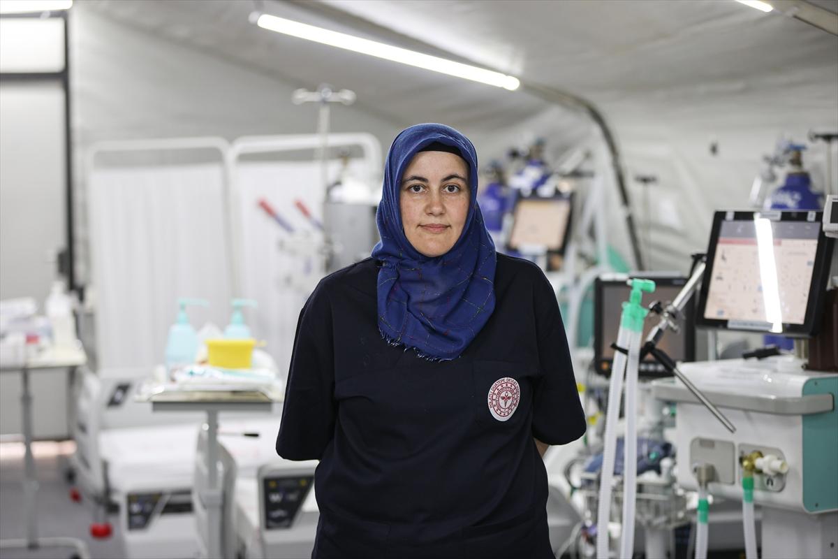 Deprem bölgesinde buruk 14 Mart Tıp Bayramı: İşte fedakar sağlıkçılar