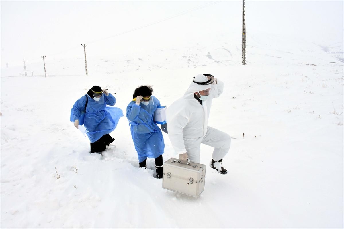 Dünden bugüne sağlık çalışanları...