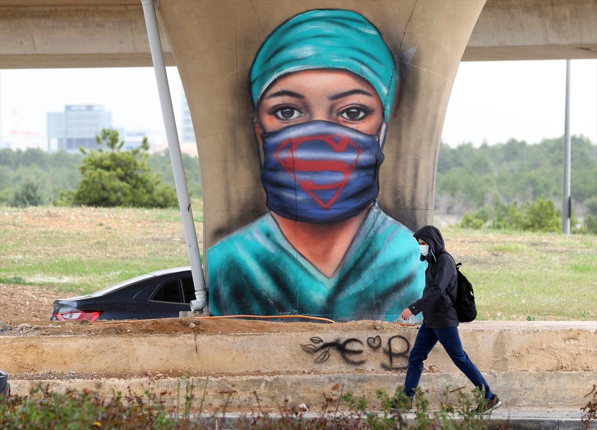 Dünden bugüne sağlık çalışanları...