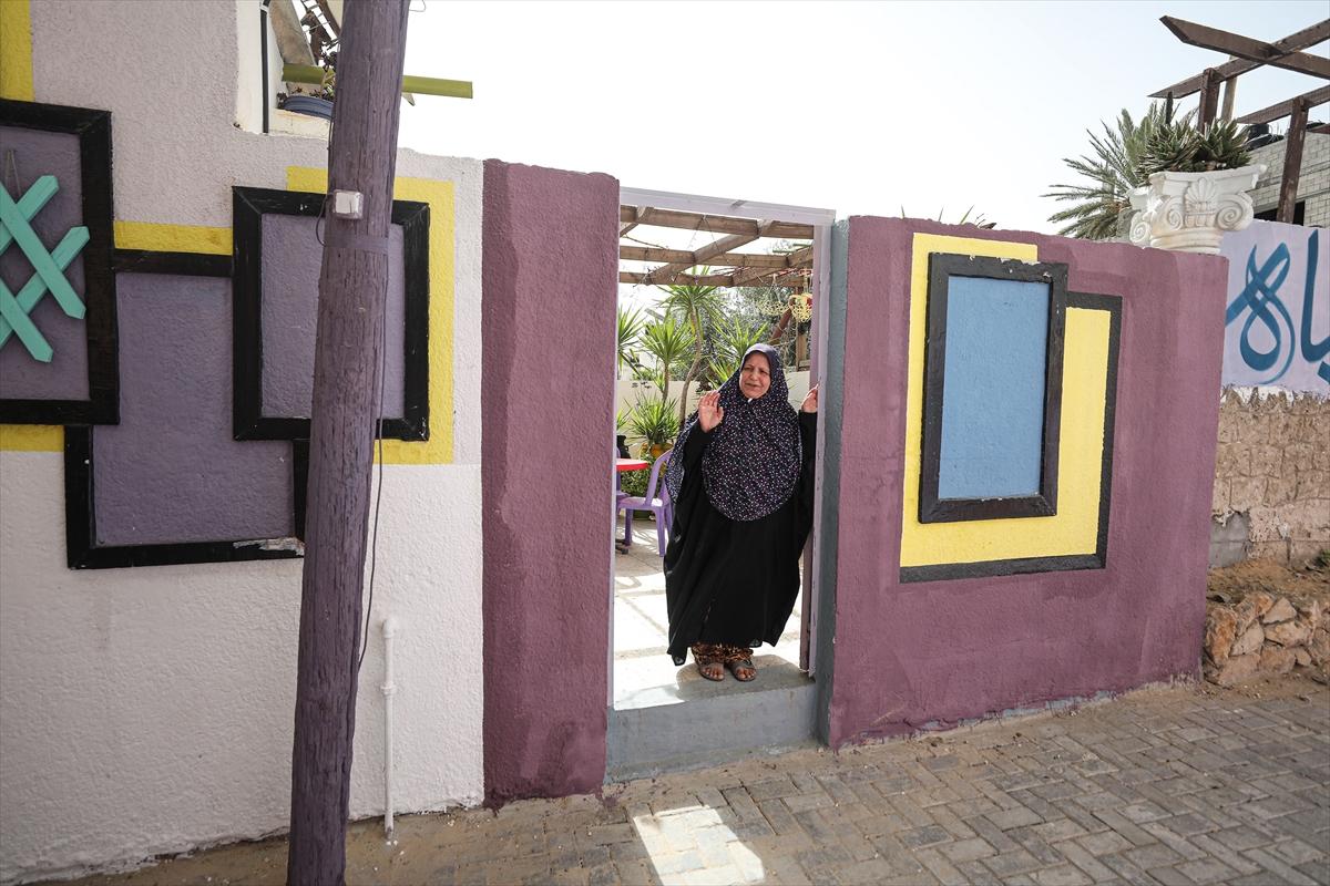 Abluka altındaki Gazze rengarenk! Filistinli sanatçılar, duvarları resimlerle donattı