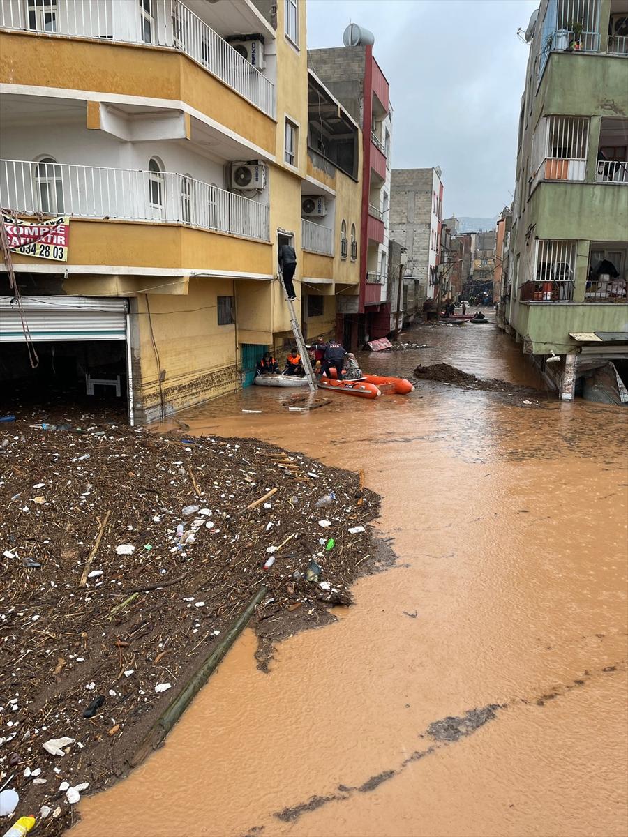 Şanlıurfa'da sel felaketi