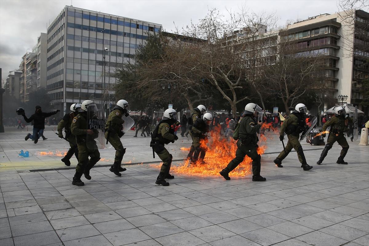 Yunanistan bir kez daha karıştı! Tren kazası nedeniyle halk yeniden sokaklara döküldü