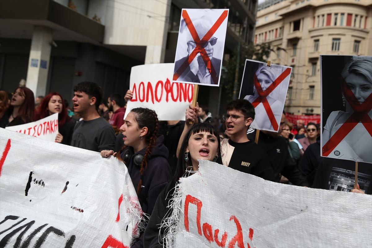 Yunanistan bir kez daha karıştı! Tren kazası nedeniyle halk yeniden sokaklara döküldü