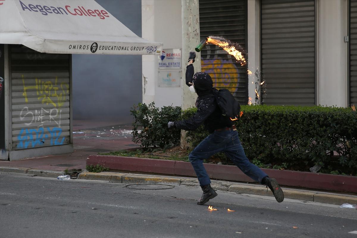Yunanistan bir kez daha karıştı! Tren kazası nedeniyle halk yeniden sokaklara döküldü