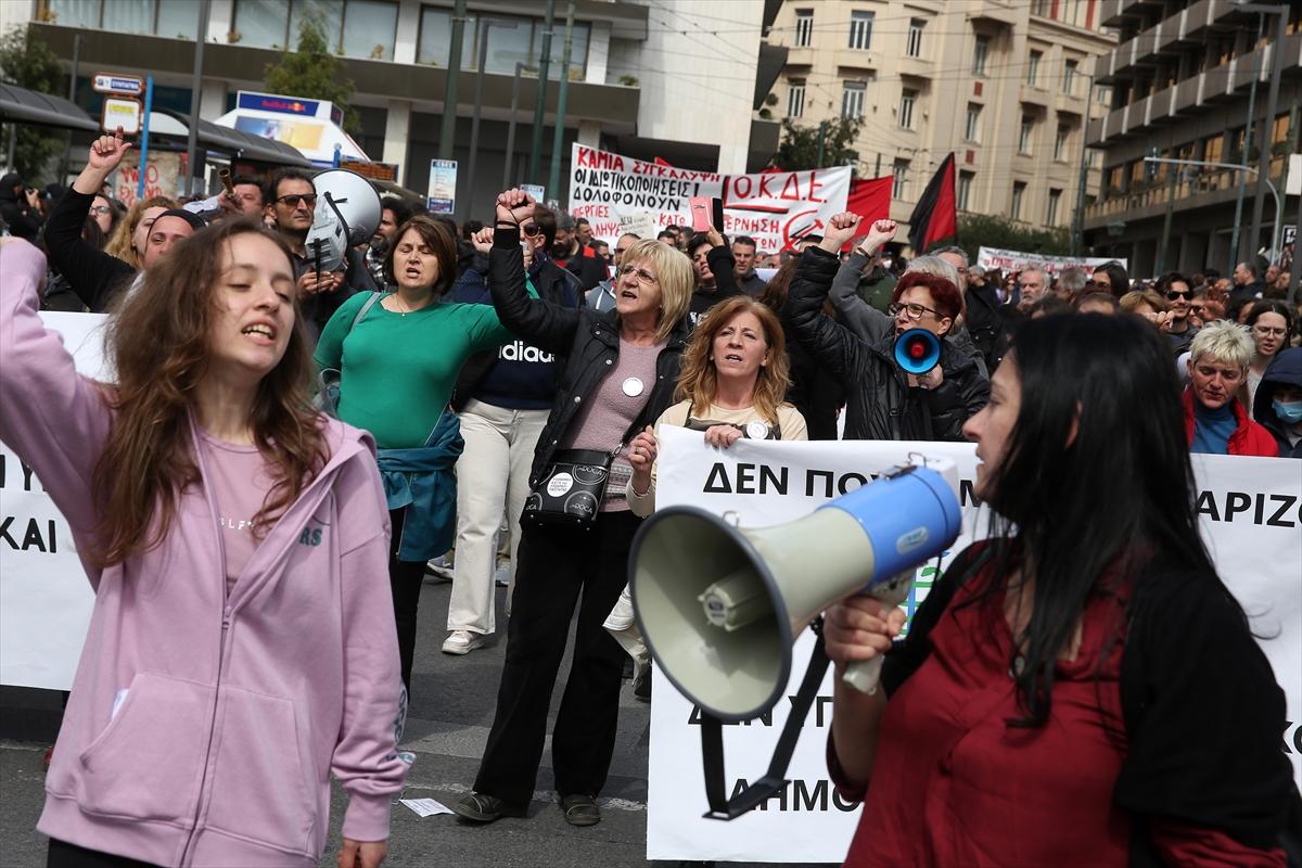 Yunanistan bir kez daha karıştı! Tren kazası nedeniyle halk yeniden sokaklara döküldü